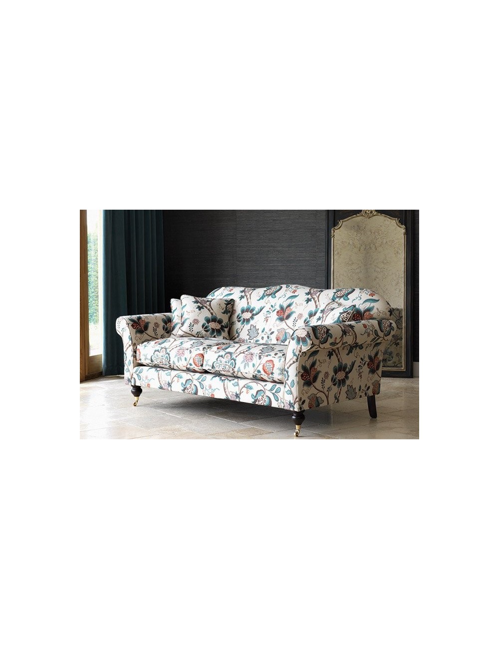 Tiara sofa w klasycznym angielskim stylu